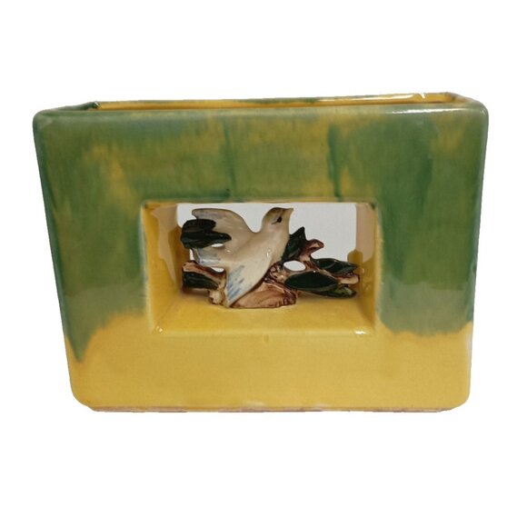 VTG 1950s McCoy USA Yellow Green Double Bird Vase Arcature Shadow Box Design MCM - Picture 1 of 11
